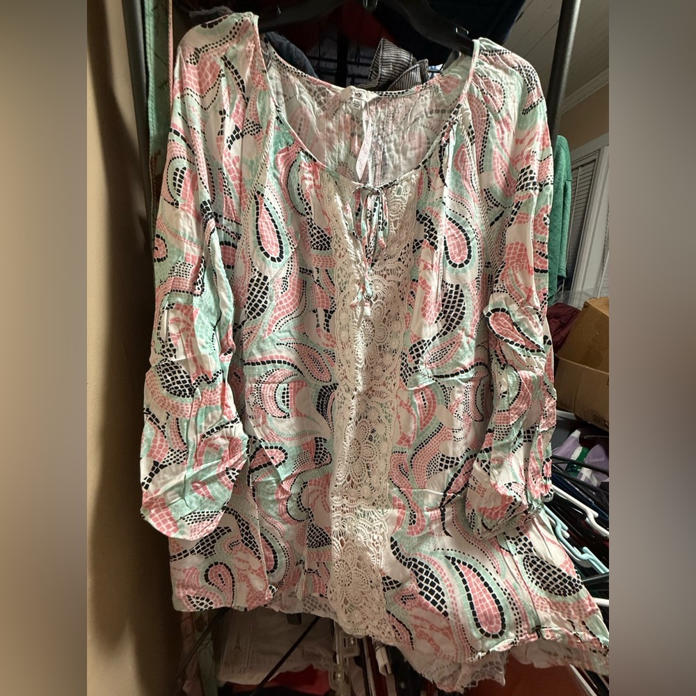 crown & ivy Multicolor Paisley Lace Blouse